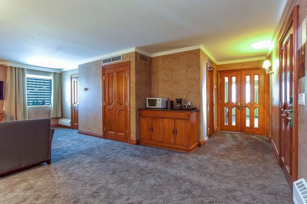 Hotel Universel מונטריאול מראה חיצוני תמונה