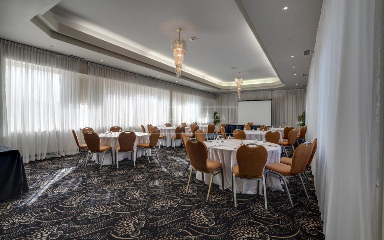 Hotel Universel מונטריאול מראה חיצוני תמונה